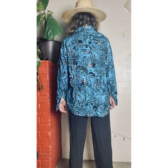 The Born To Be Wild Button Animal Print Down - Picture 4 of 6